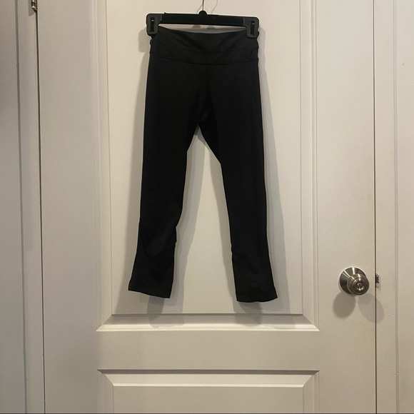 Lululemon Luxtreme Inspire Crop - Picture 3 of 4